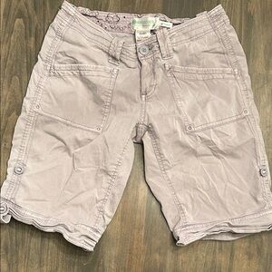 Aventura Women's Light Purple Cargo Shorts